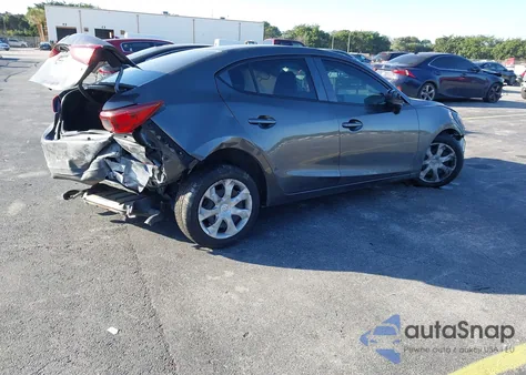 2017 Mazda Mazda3 Sport из США, поврежденный, VIN 3MZBN1U79HM153599